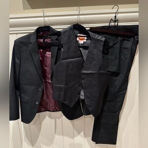 JOSEPH ABBOUD Boys Size 10 Black Suit Jacket Vest & Pants